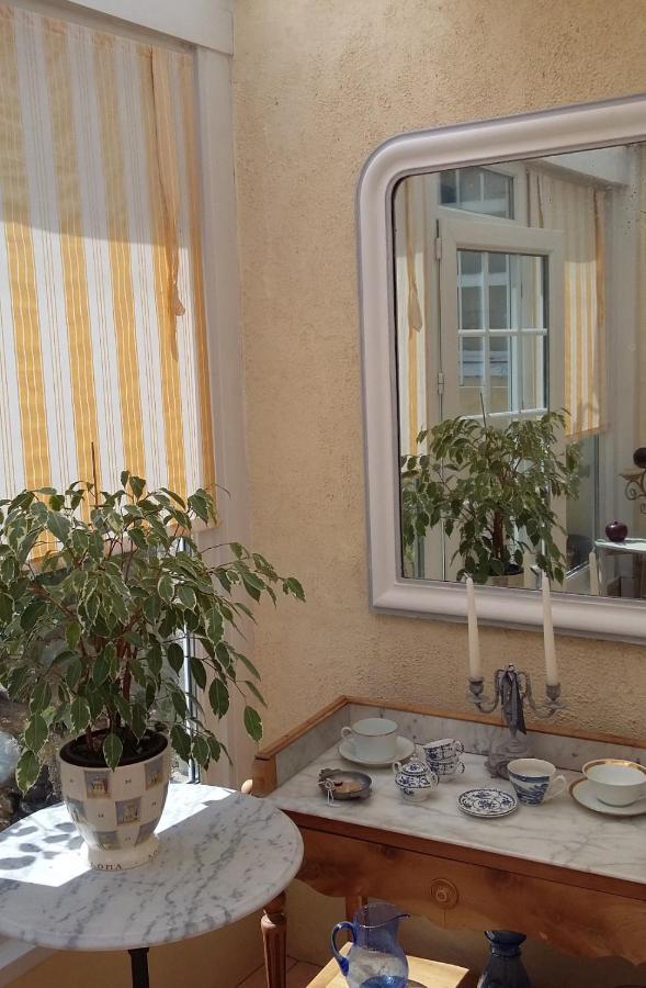 La Maison D'Hotes De Constance Льо Ман Екстериор снимка